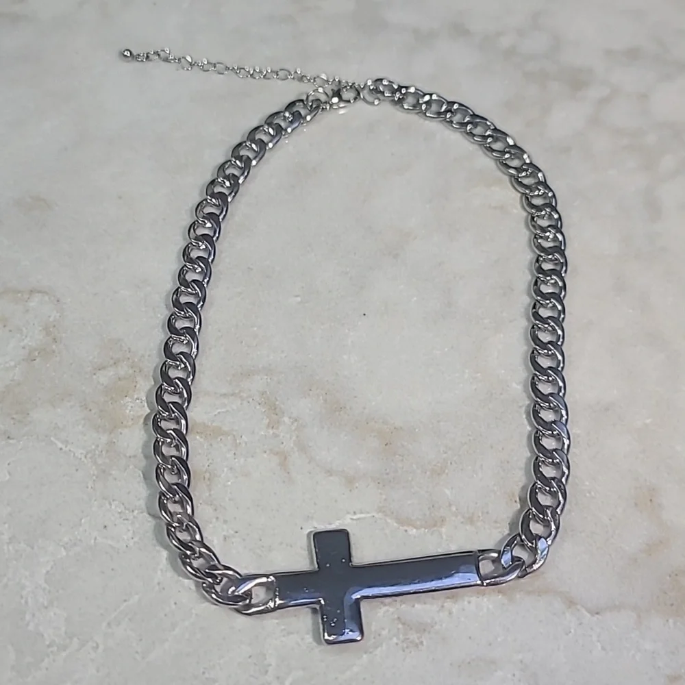 Silver Chain Necklace with Cross Pendant